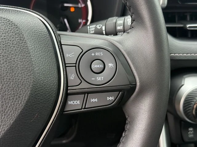 Certified Used 2025 Silver Toyota XLE Premium image 15