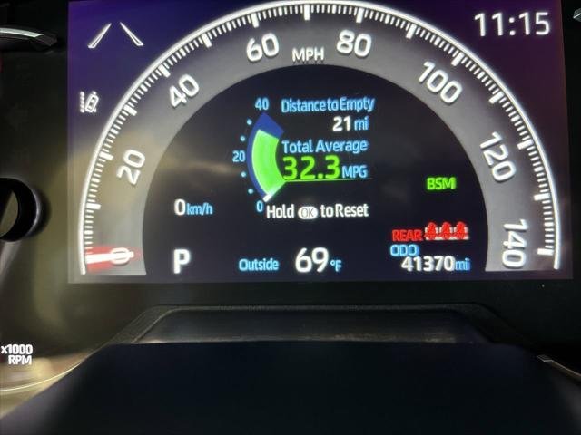 Certified Used 2023 MAGNETIC GRAY MET. Toyota  image 15