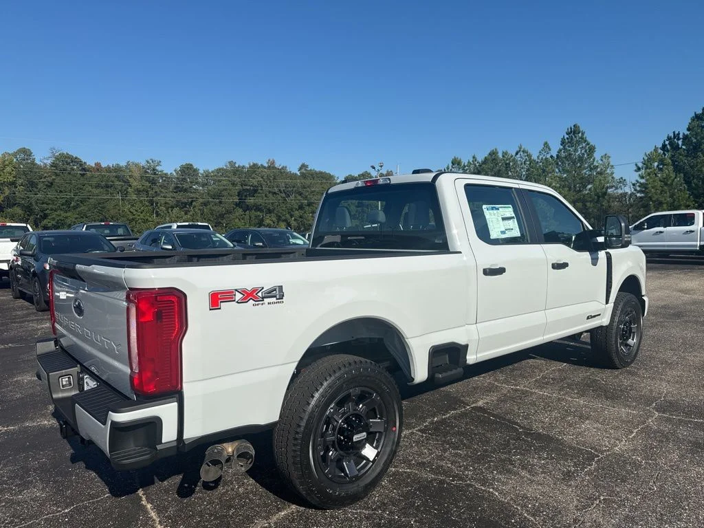 New 2026 Avalanche Ford F-250® XL image 18