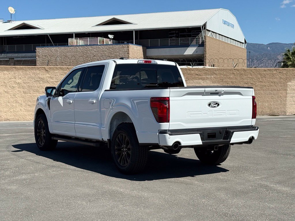 New 2026 Oxford White Ford XLT image 4