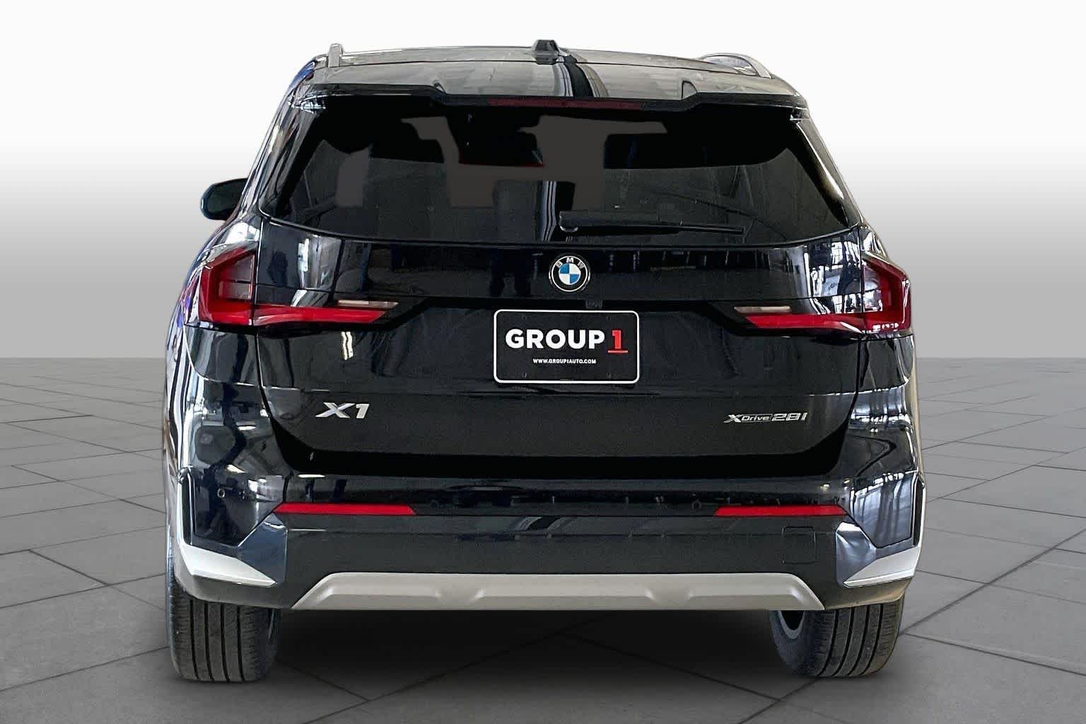 Certified Used 2025 Black Sapphire Metallic BMW xDrive28i image 4