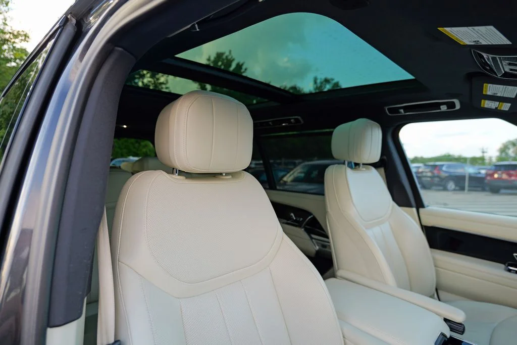 Used 2025 Gray Land Rover SE image 41