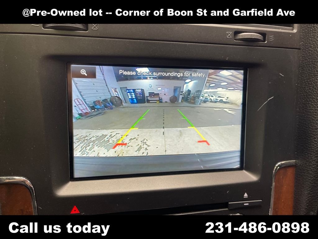 Used 2015 Black Lincoln Base image 24