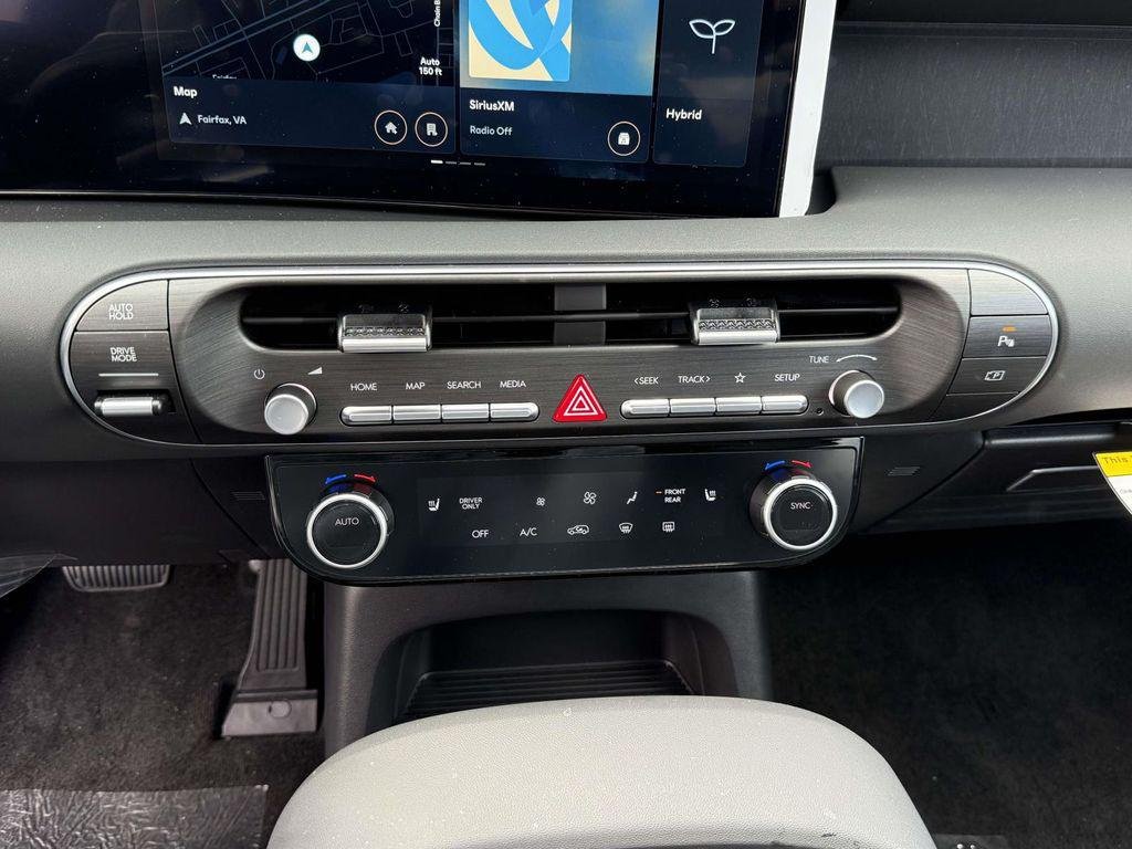 New 2026 Abyss Black Hyundai Blue SEL 7P image 19