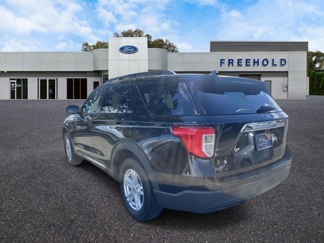 Certified Used 2022 Black Metallic Ford XLT image 65