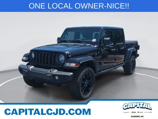 Used 2024 Black Jeep Nighthawk image 1