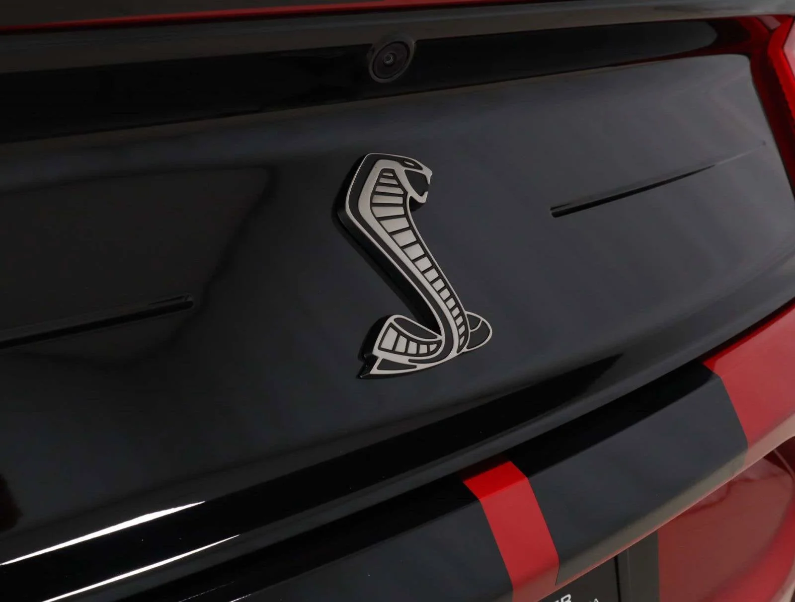 Used 2020 Rapid Red Metallic Tinted Clearcoat Ford Shelby GT500 image 13