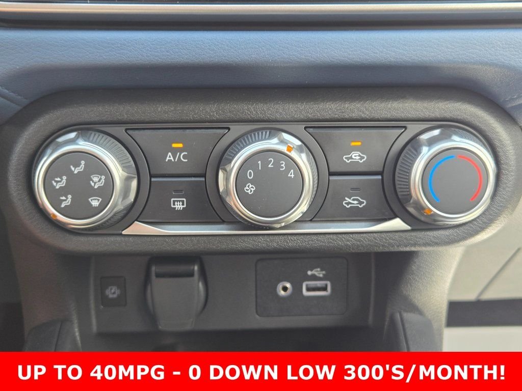 2025 Nissan Versa Sedan SV - Photo 22