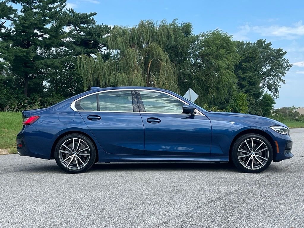 Used 2021 Phytonic Blue Metallic BMW 330i xDrive image 8