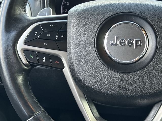 Used 2018 Gray Jeep Overland image 16