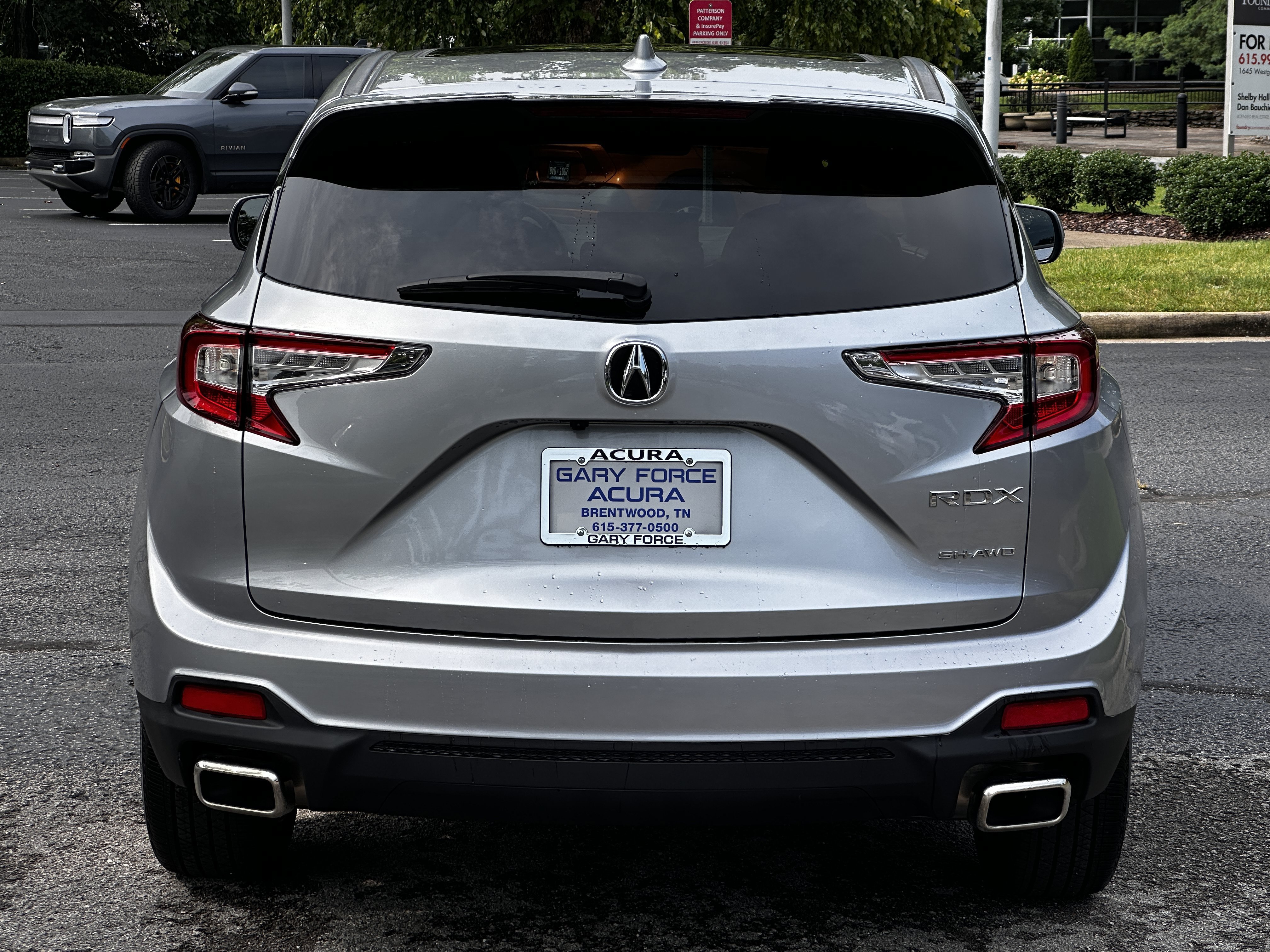 Used 2025 Solar Silver Metallic Acura SH-AWD image 31