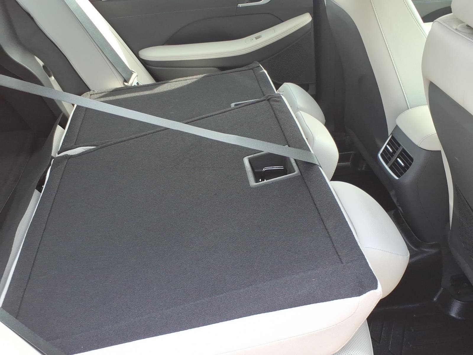 Used 2022 Portofino Gray Hyundai Limited image 24
