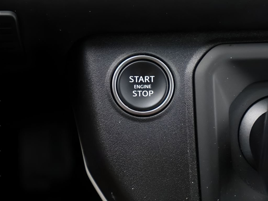 Used 2024 Santorini Black Metallic Land Rover SE image 26