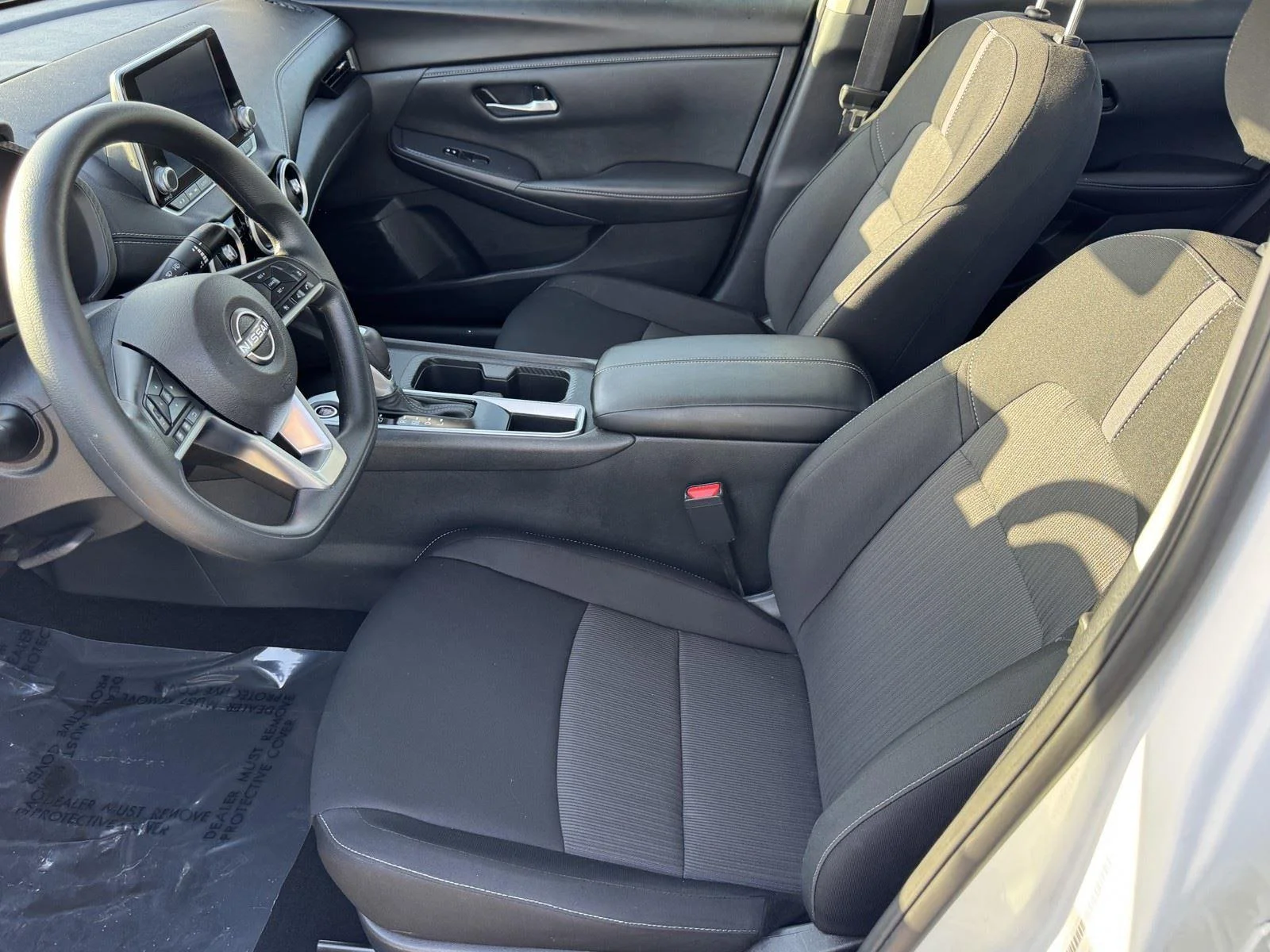Used 2025 Aspen White Tricoat Nissan SV image 11