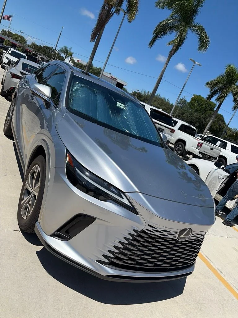 Used 2023 Iridium Lexus 350 Premium image 1