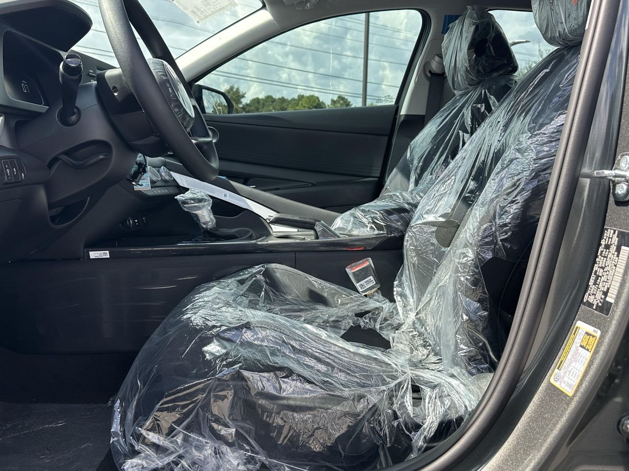 New 2026 Amazon Gray Hyundai SE image 9