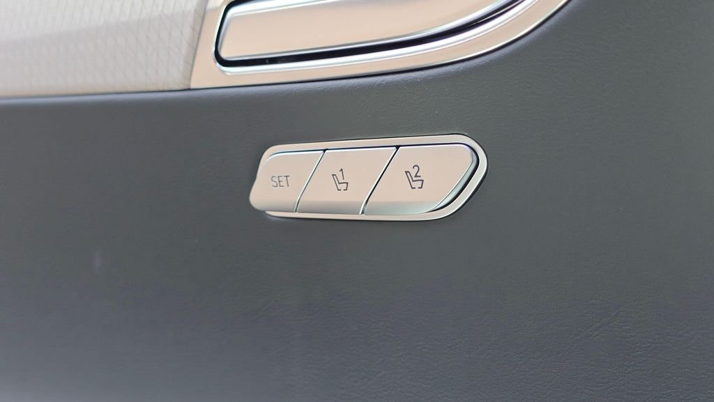 New 2026 Gray Genesis 2.5T PRESTIGE image 21