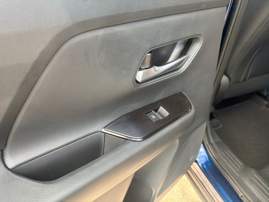 New 2026 Nissan Kicks SR 4D Sport Utility