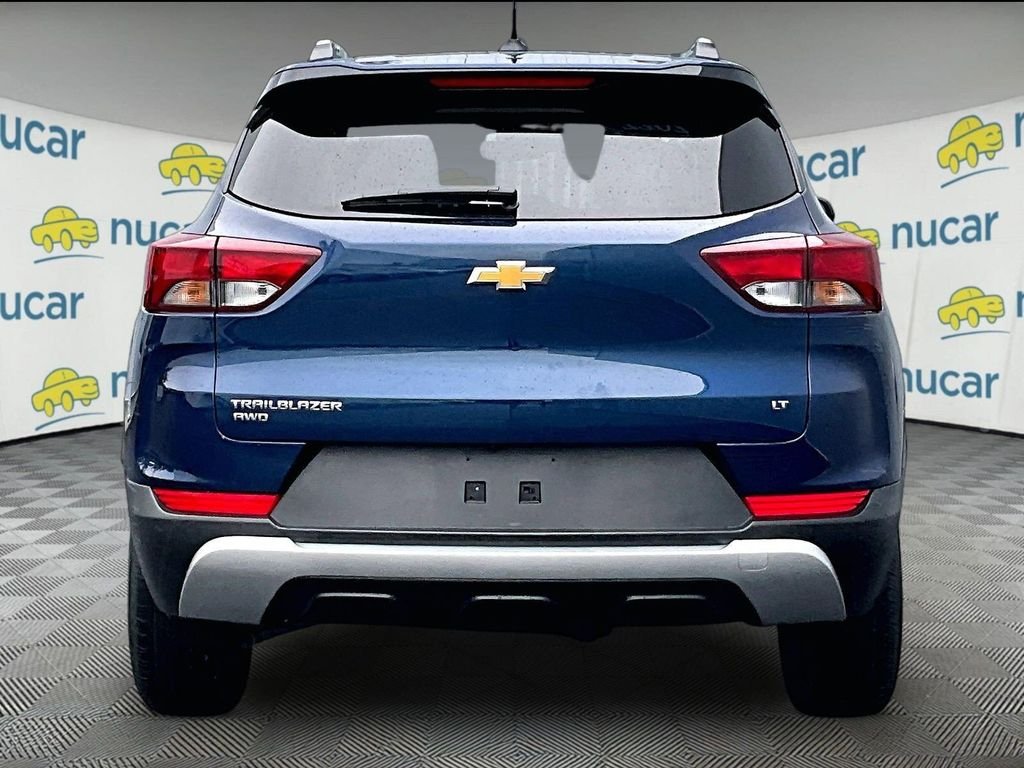 Used 2022 Blue Chevrolet LT image 5