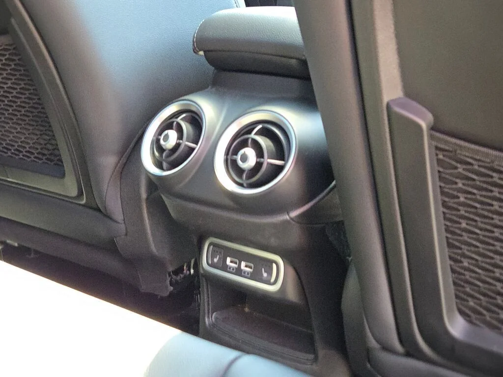 2024 Alfa Romeo Stelvio Veloce - Photo 11