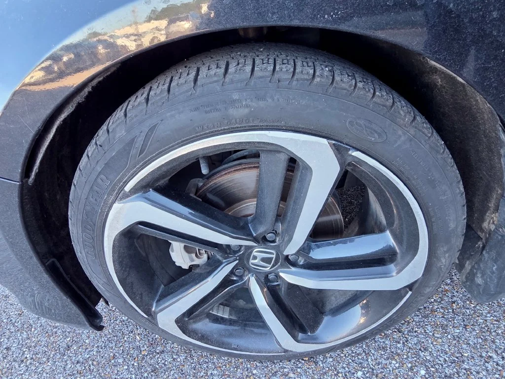 Used 2020  Honda Sport image 11