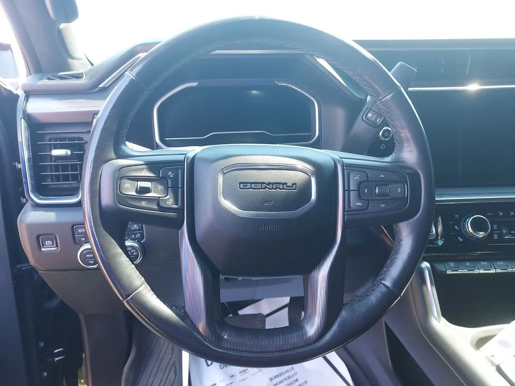 Used 2024 Black GMC Denali Ultimate image 20