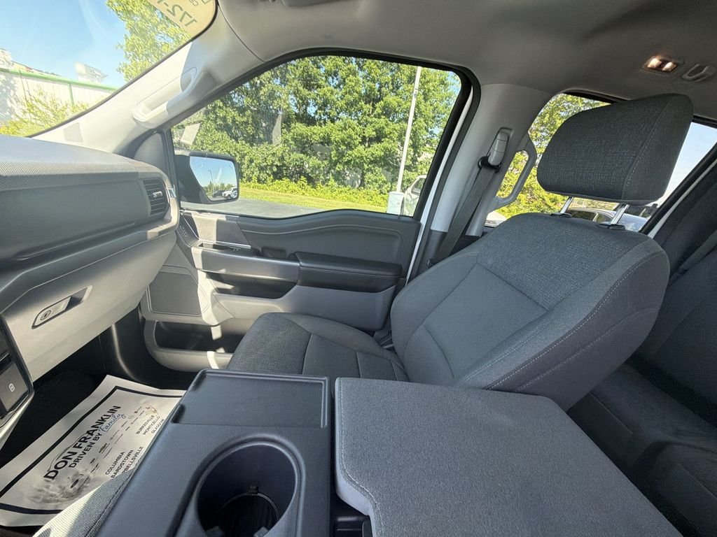 Used 2025 White Ford XLT image 11