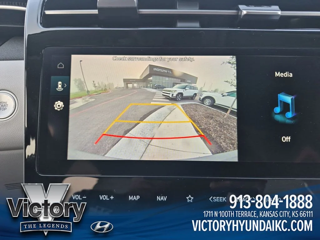 Used 2024 Gray Hyundai SEL image 20