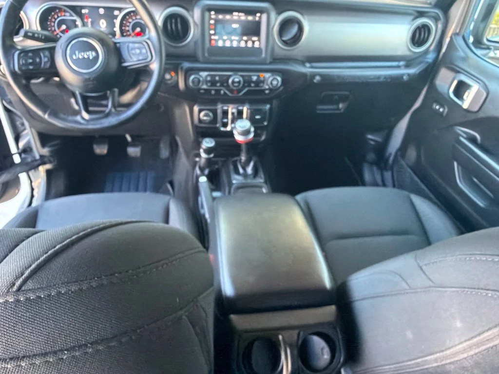 Used 2020 Gray Clearcoat Jeep Unlimited Sport S image 14