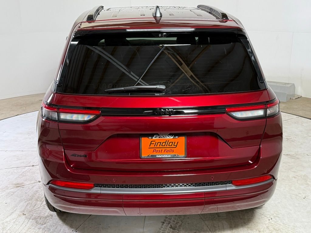 New 2026 Velvet Red Pearl-Coat Exterior Paint Jeep Limited Reserve image 6