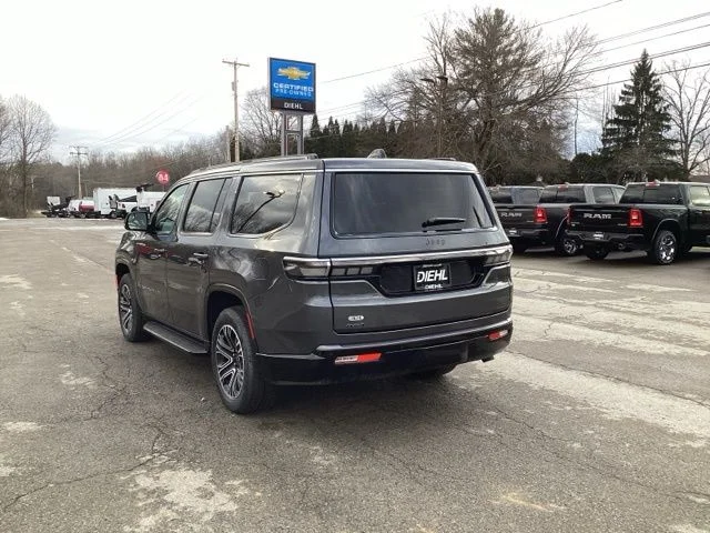 New 2026 Baltic-Gray Metallic Clear-Coat Exterior Paint Jeep  image 5