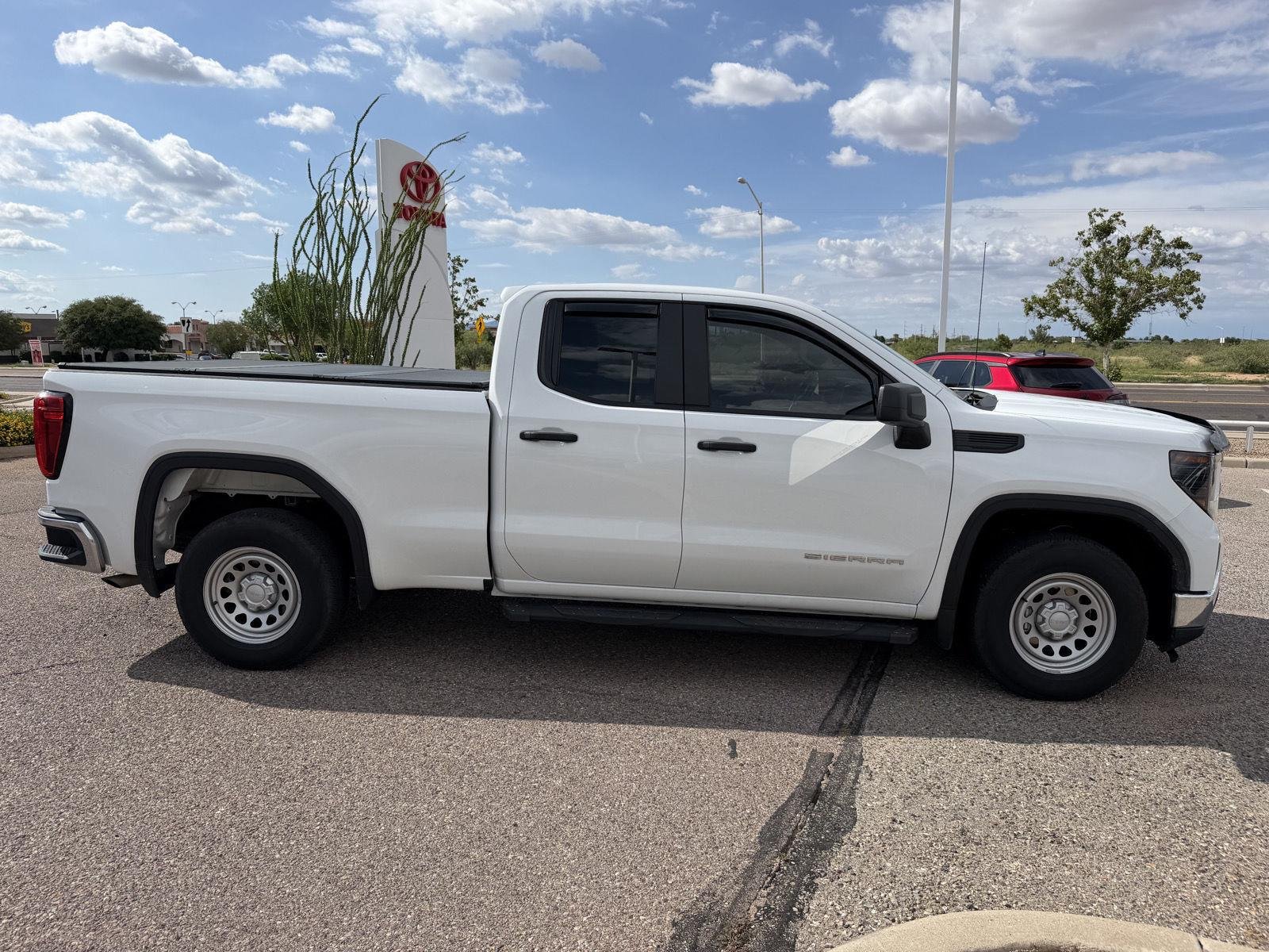 Used 2023 Summit White GMC Pro image 6