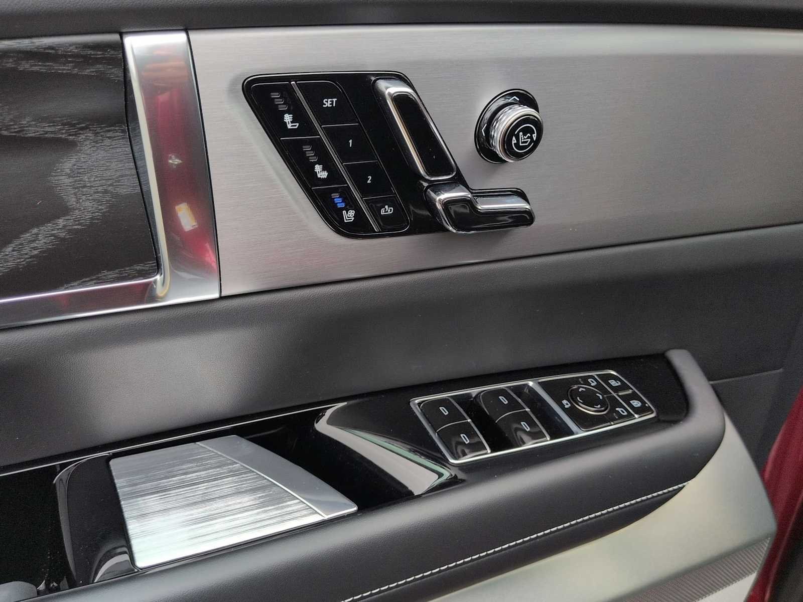 2026 Cadillac VISTIQ Platinum Sport - Photo 11
