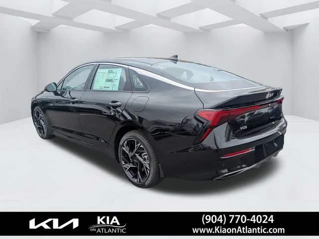 New 2026 Aurora Black Pearl Kia GT-Line FWD image 5