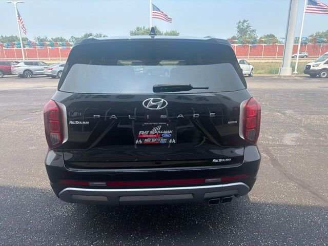 Certified Used 2024 Black Hyundai SEL image 4