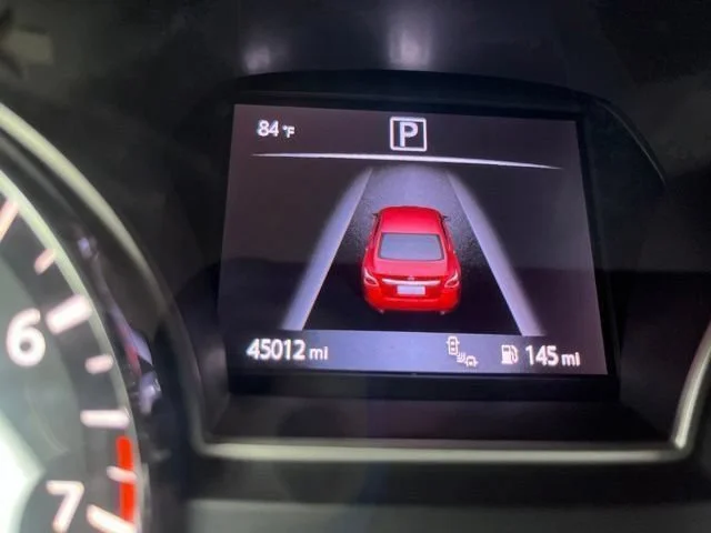 Used 2016 Cayenne Red Nissan 2.5 SV image 14