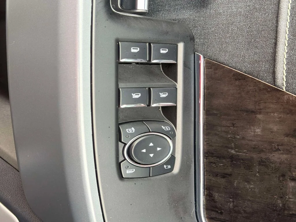 Used 2023 Gray Ford Lariat image 19