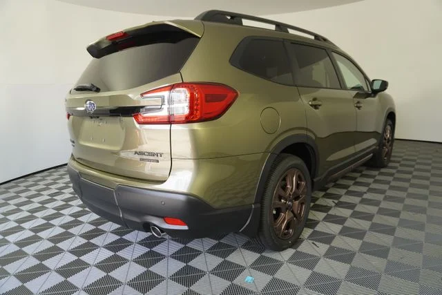New 2026 AUTUMN GREEN METALLIC Subaru Limited Bronze Edition 7-Passenger image 7