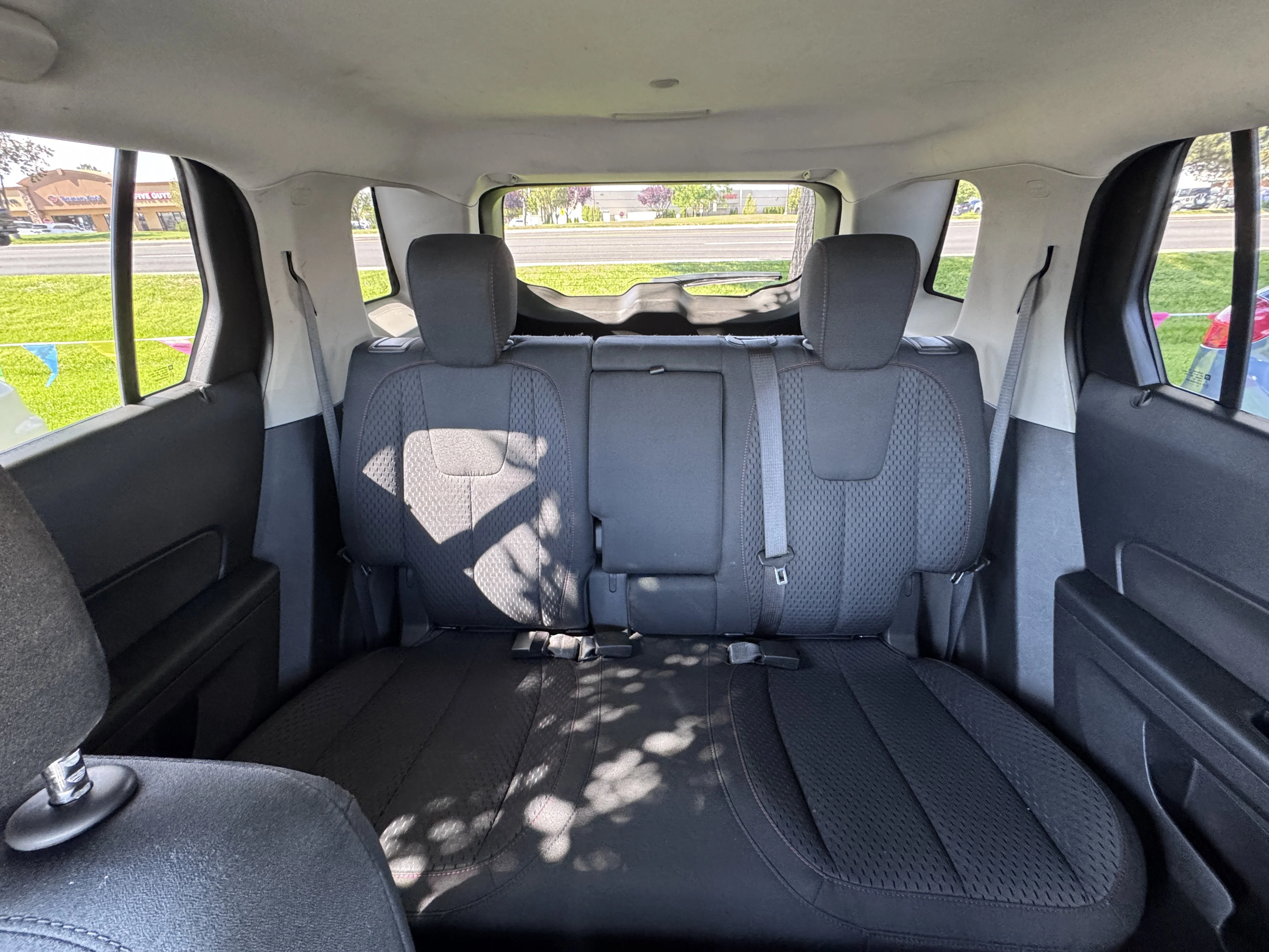 Used 2013 Onyx Black GMC SLE image 17