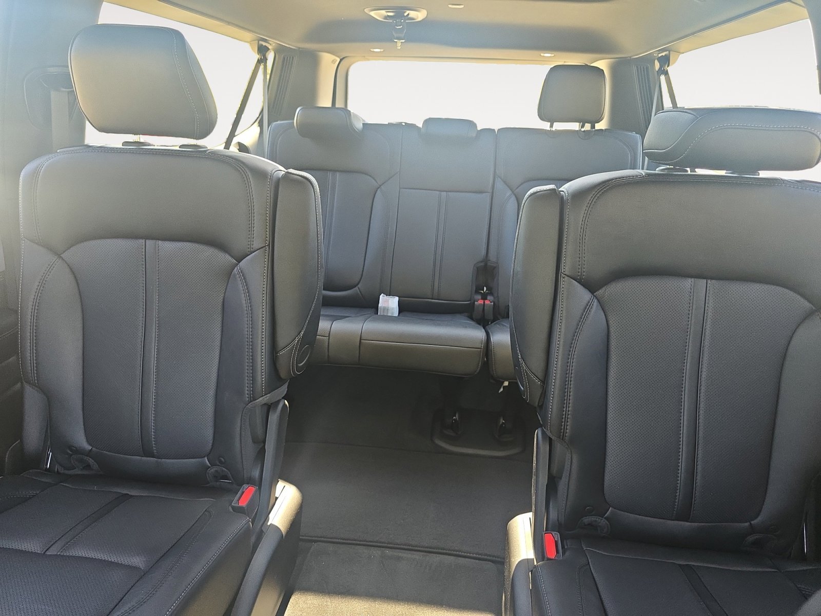 New 2026 Baltic Gray Metallic Clearcoat Jeep Limited Altitude image 24