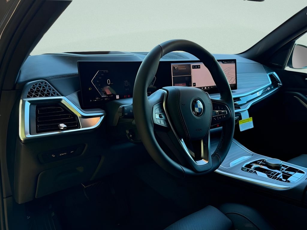 New 2026 Skyscraper Grey Metallic BMW xDrive40i image 11