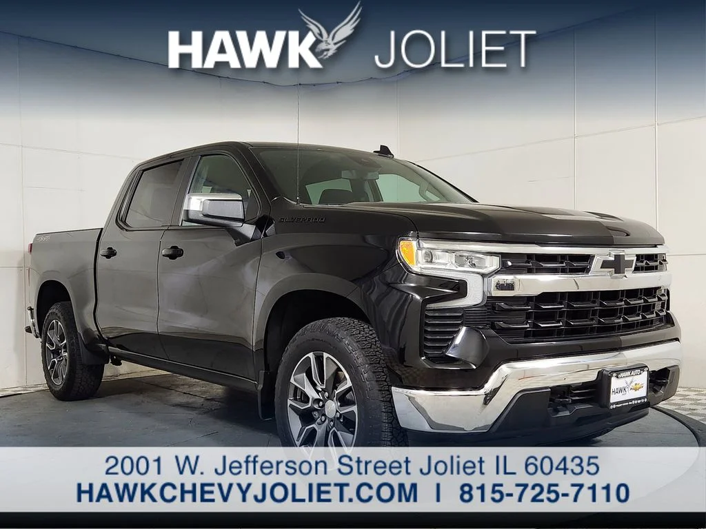 Used 2023 Black Chevrolet LT image 10