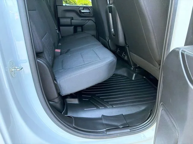 Used 2022 Summit White Chevrolet WT image 15