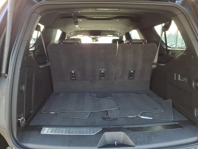 Used 2025 Black Chevrolet Premier image 6