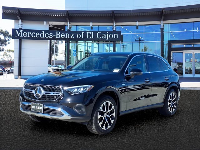 2025 Mercedes-Benz GLC