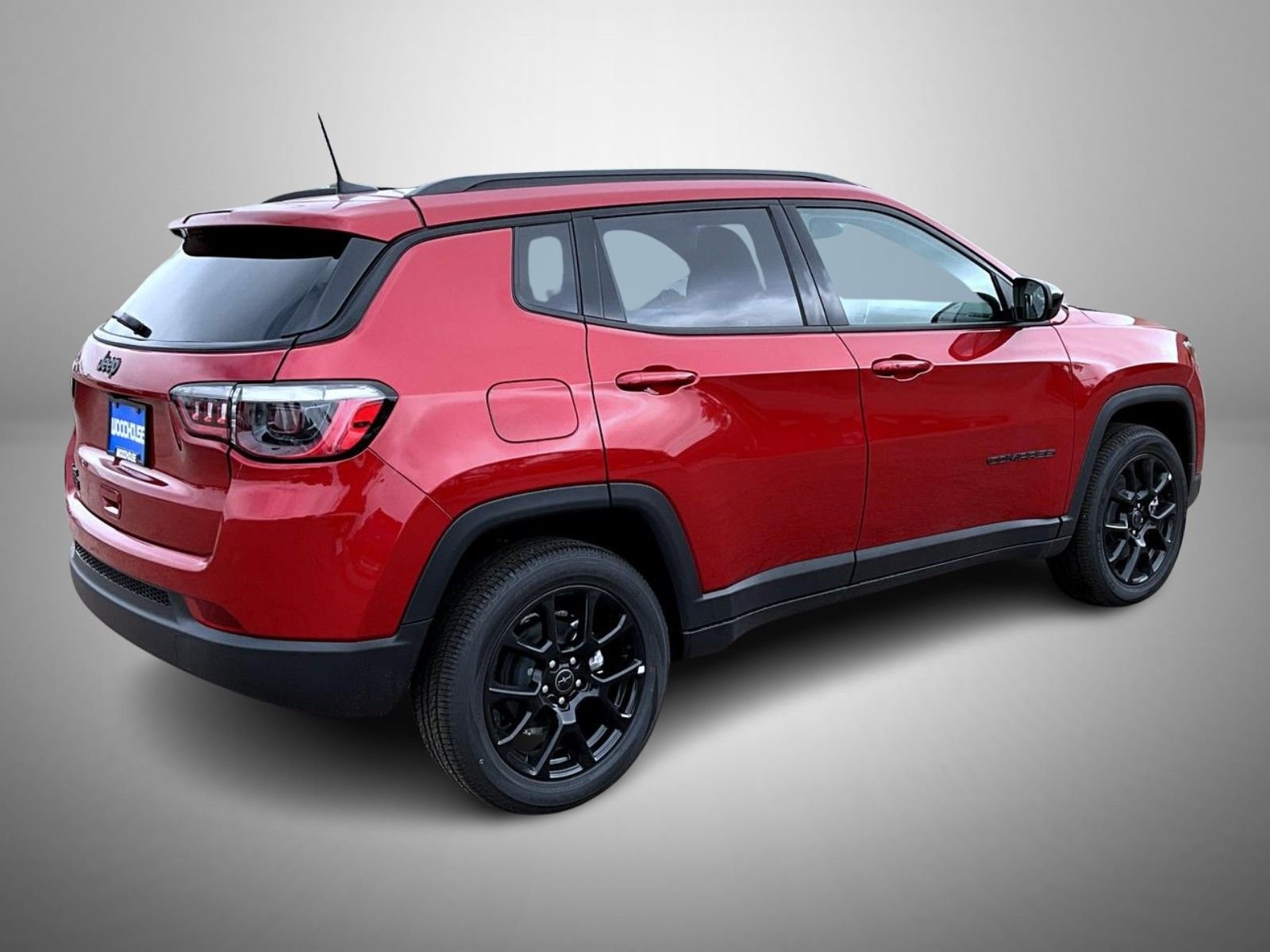 New 2026 Red Hot Pearl-Coat Exterior Paint Jeep Latitude image 5