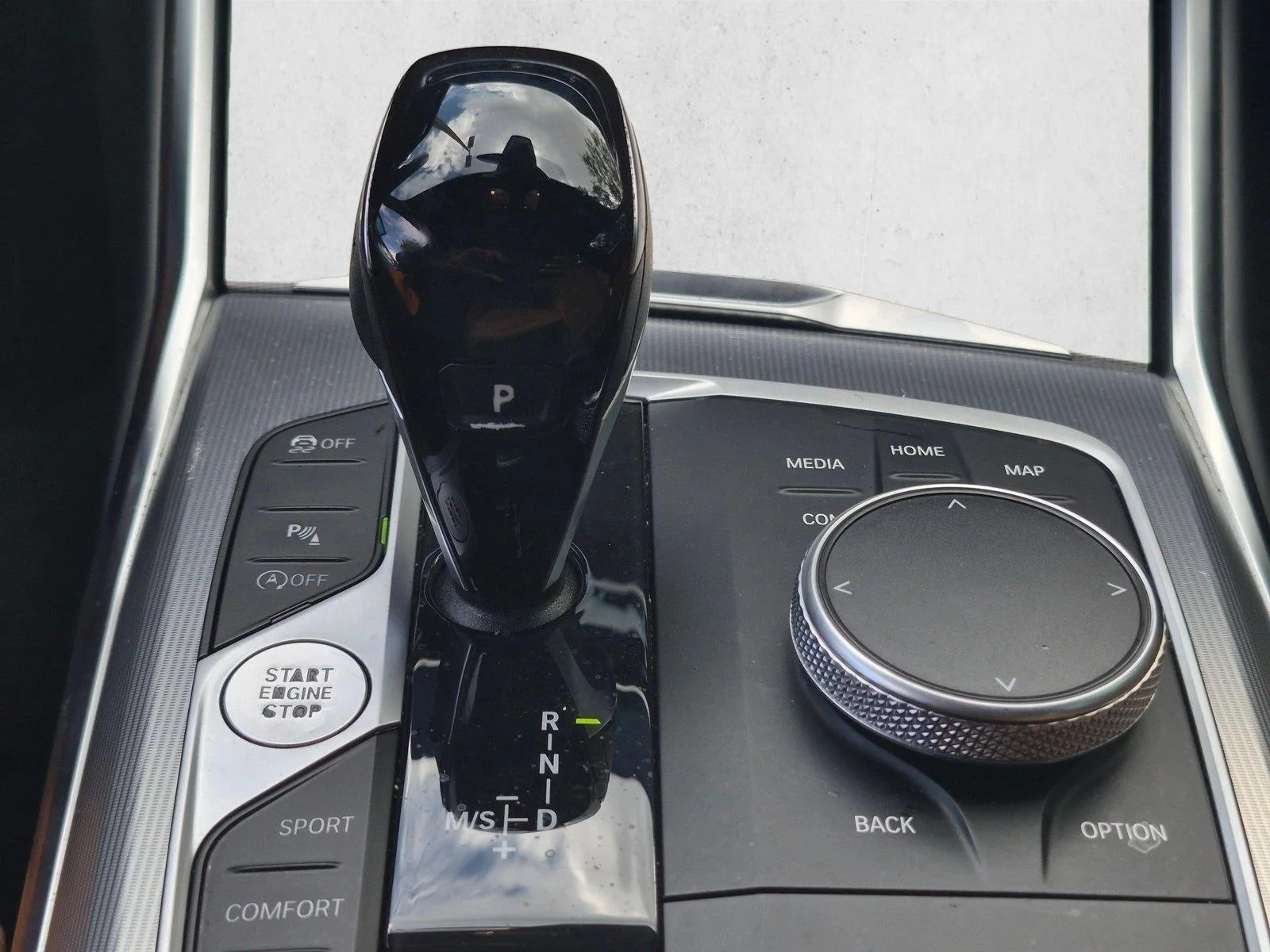 Used 2022 Black Sapphire Metallic BMW 330i image 14