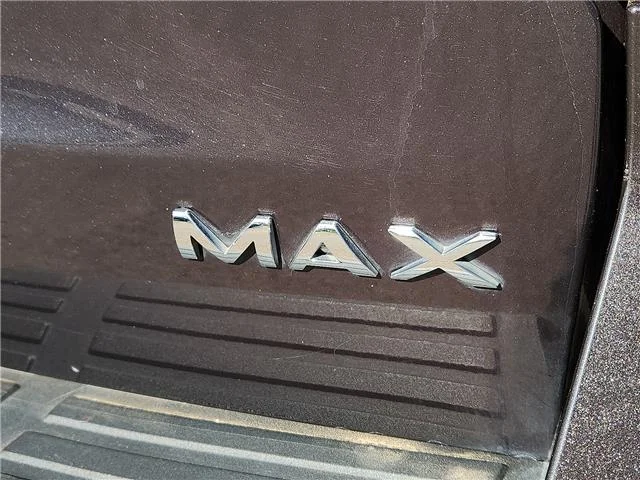 Used 2024 Gray Ford XLT 4x2 image 6