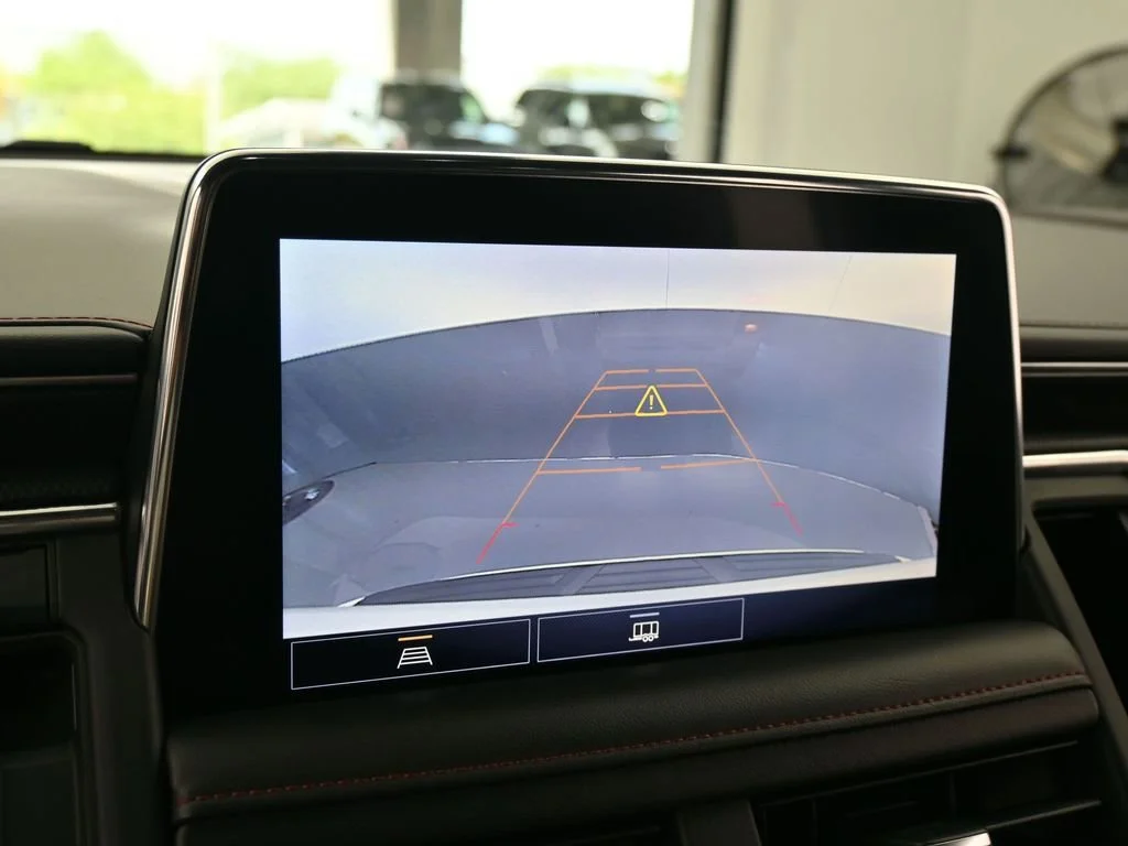 2021 Chevrolet Tahoe RST - Photo 18