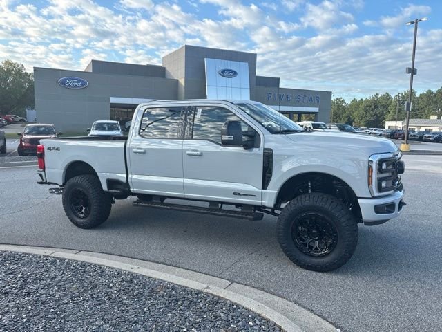 New 2026 Avalanche Ford Lariat image 1